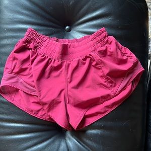 2.5 lululemon shorts